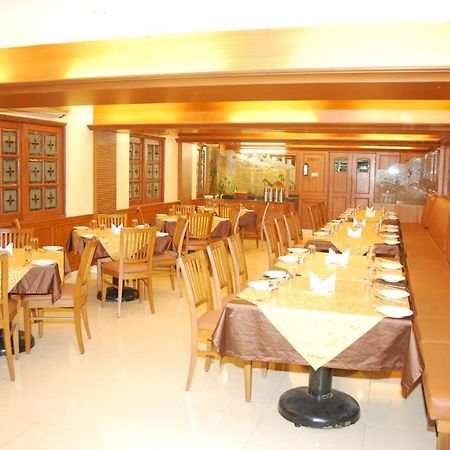 Hotel Nahar Manchester Inn Coimbatore Buitenkant foto