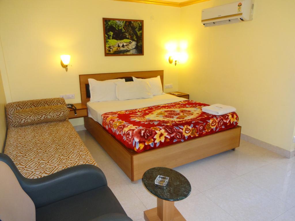 Hotel Nahar Manchester Inn Coimbatore Kamer foto