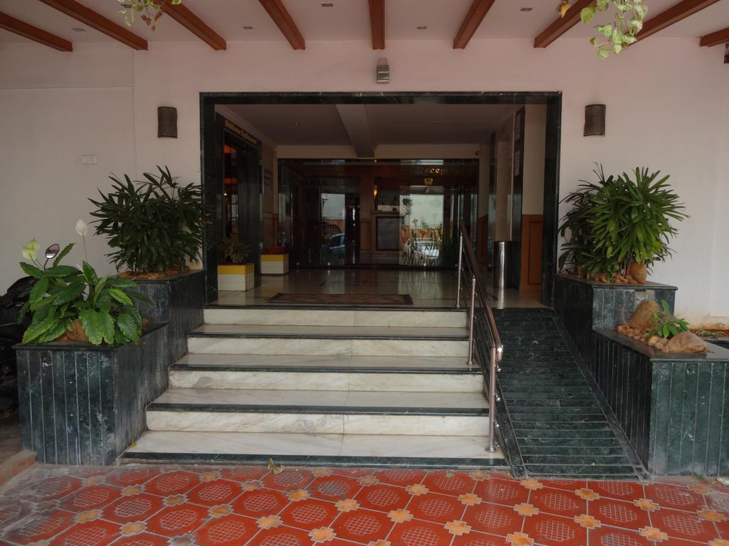 Hotel Nahar Manchester Inn Coimbatore Buitenkant foto